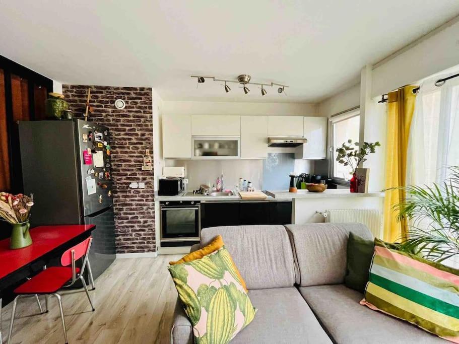 Lumineux - Canal St Martin Appartement *